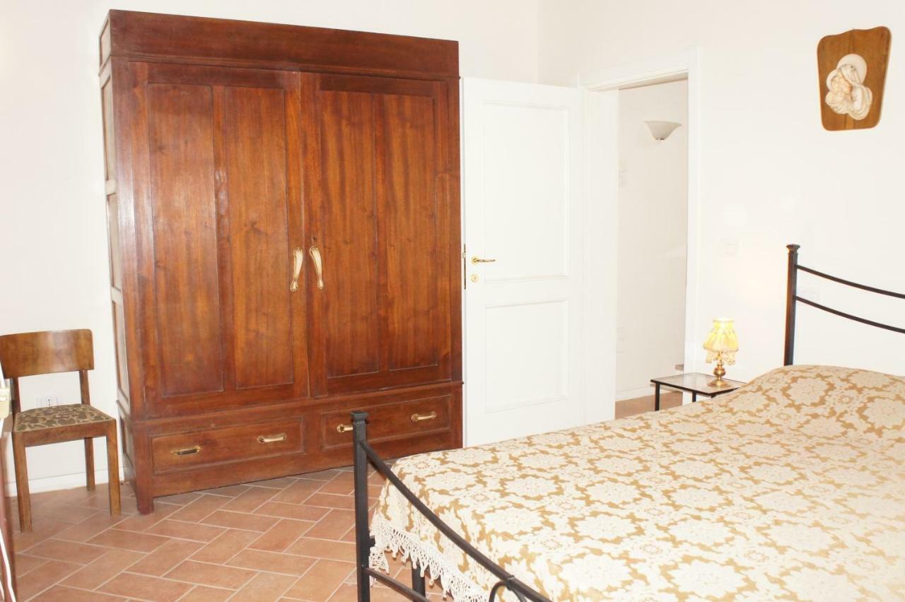 Villa Borgo La Fungaia Gambassi Terme Exterior foto