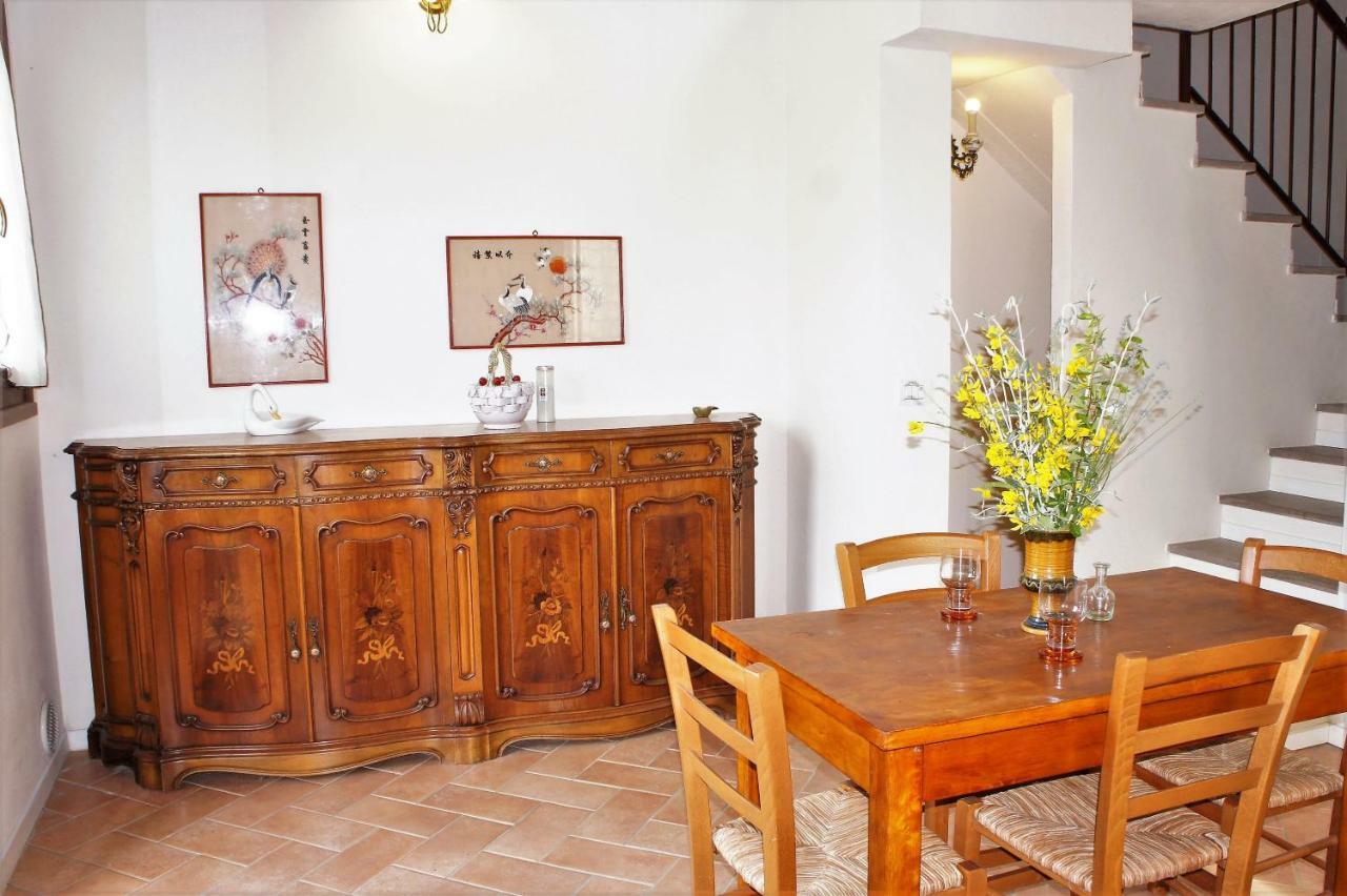 Villa Borgo La Fungaia Gambassi Terme Exterior foto